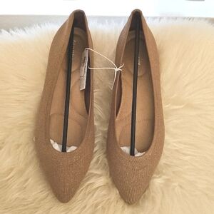 Old Navy Elegant Tan Soft-Knit Pointed-Toe Ballet Flats